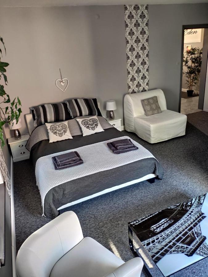 Villa Eden Basecles 외부 사진
